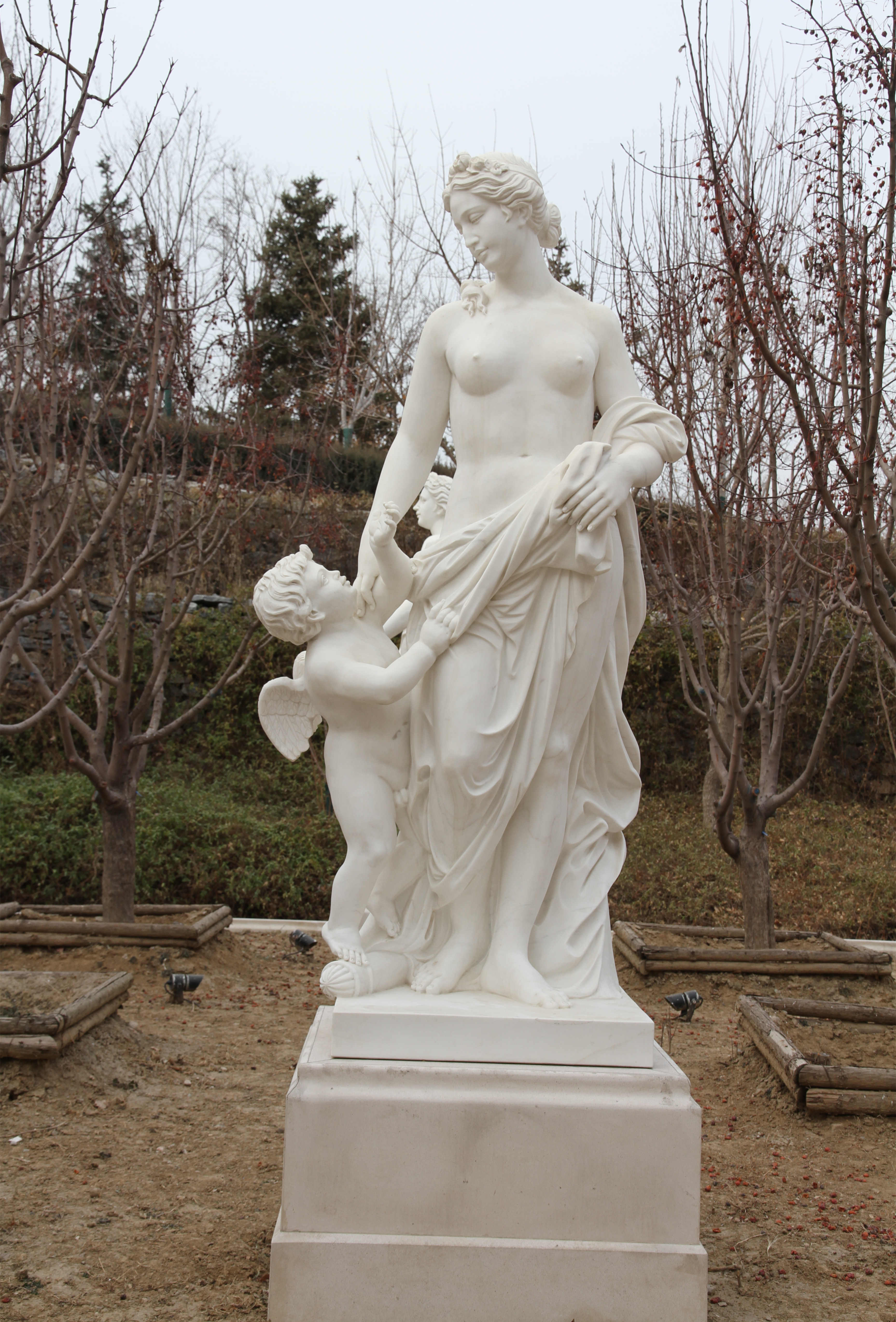 Escultura de paisaje de m&aacute;rmol pulido